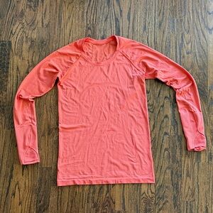 Lululemon Swiftly Tech Tee